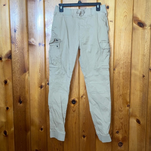 H&M Pants - H&M cargo tactical pants tan pants size small skinny fit street wear workwear